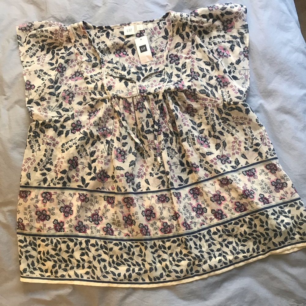 GAP Floral Print Top
